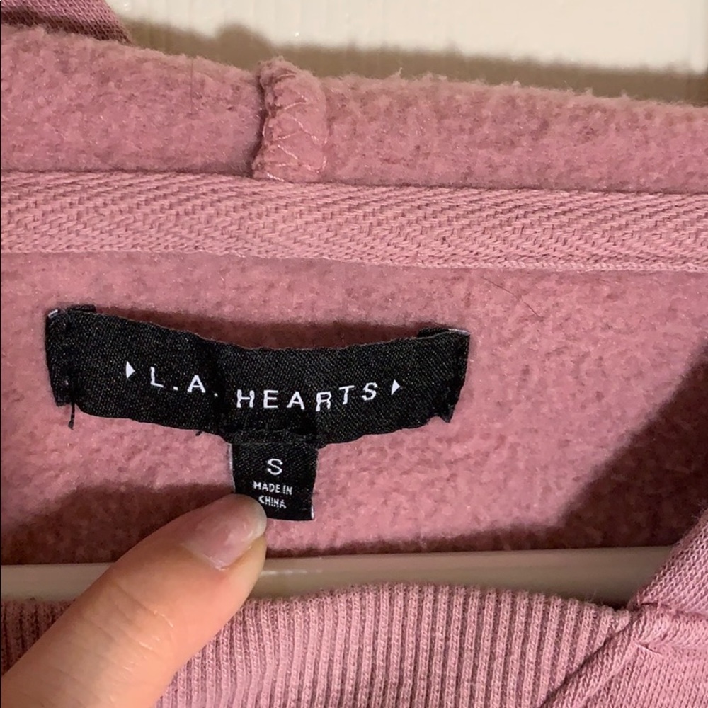 Pacsun Pink cropped hoodie - Picture 3 of 3